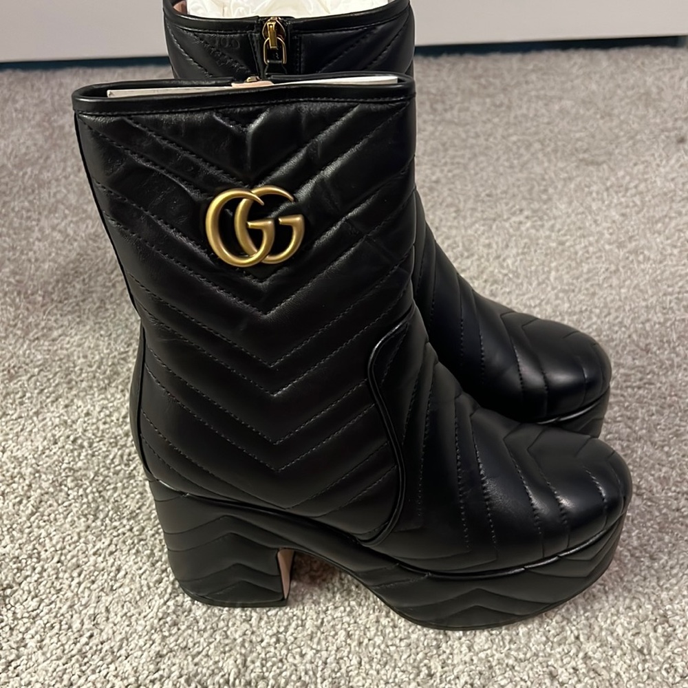 Nappa Charlotte Gucci black booties